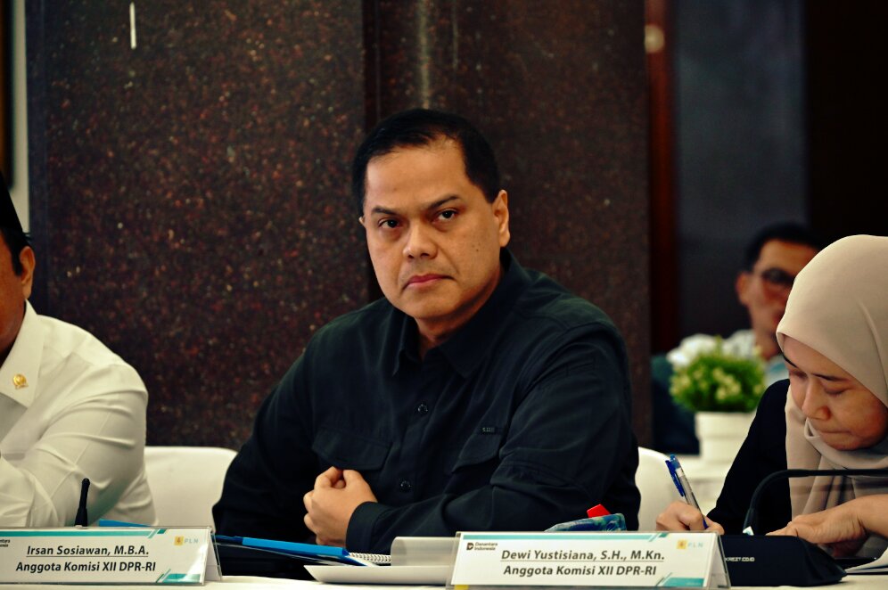 Anggota Komisi XII DPR RI, Irsan Sosiawan, dalam Kunjungan Kerja Reses bersama PT PLN (Persero) UID Jawa Barat, Jumat, (20/02/2026). Foto: Upi/Karisma