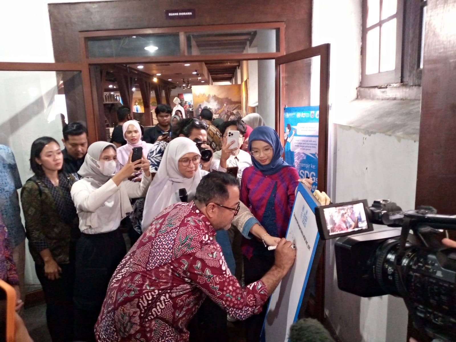 Wakil Gubernur Provinsi DKI Jakarta, Rano Karno meresmikan Sustainable Development Goals (SDGs) Corner di Museum Bahari, Jakarta Utara, pada Sabtu (14/2/2026). Foto: pelita.co.id/Mulyono Sri Hutomo