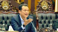 Martin Manurung Wakil Ketua Badan Legislasi (Baleg) DPR RI, Martin Manurung dalam rapat pleno pengharmonisan RUU Hak Cipta di Senayan, Jakarta, Senin (18/2/2026). Foto: Raditya/Mahen.