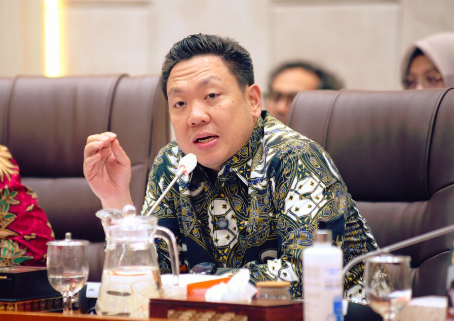 Wakil Ketua Komisi IX DPR RI, Charles Honoris. Foto: Geraldi/Alma