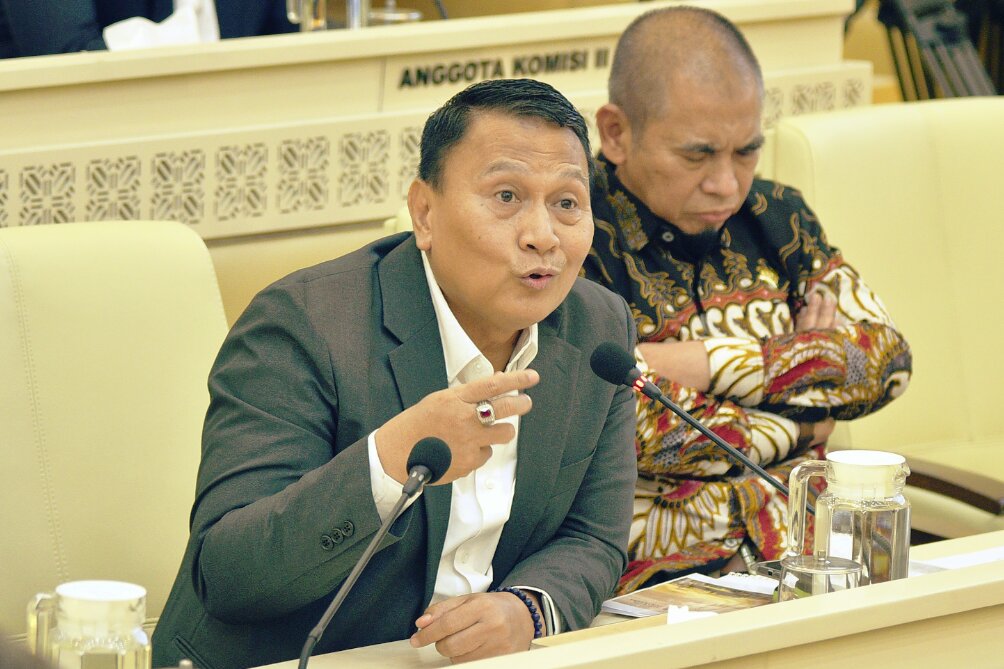 Anggota Komisi II DPR RI, Mardani Ali Sera, dalam rapat kerja dengan Menpan RB, Kepala BKN, Kepala LAN dan Ombudsman di Ruang Rapat Komisi II, Rabu (1/4/2026). Foto: Munchen/Karisma