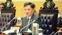 Ketua Komisi III DPR RI, Habiburokhman. Foto: Devi/Karisma