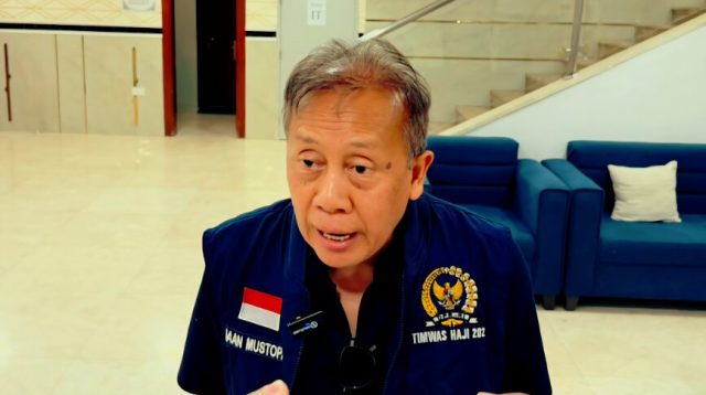 Anggota Timwas Haji DPR RI sekaligus Wakil Ketua DPR RI, Saan Mustopa usai rapat dengan Daker Madinah, Senin (1/6/2026). Foto : Andri/Alma
