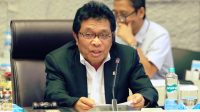 Wakil Ketua Komisi V DPR RI, Ridwan Bae saat memimpin Rapat Dengar Pendapat (RDP) bersama jajaran Eselon I Kementerian Perhubungan di Kompleks Parlemen Senayan, Kamis (2/7/2026). Foto: Oji/Karisma