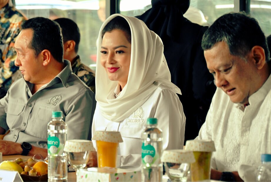 Anggota Komisi V DPR RI, Novita Wijayanti mengikuti agenda Kunjungan Kerja Spesifik Komisi V DPR RI ke Kawasan Bitung, Kabupaten Tangerang, Banten, Jumat (28/8/2026). Foto: Saum/Karisma