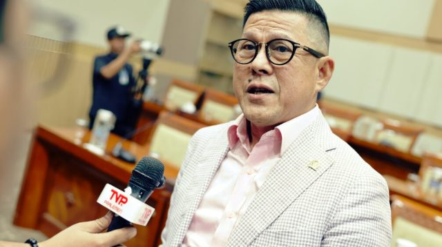Anggota Komisi III DPR RI Soedeson Tandra usai RDP dan RDPU bersama Jamdatun, Sekretaris Mahkamah Agung, dan Dr. Hotman Paris Hutapea, yang berlangsung di Ruang Rapat Komisi III, Gedung DPR RI, Senayan, Jakarta, Senin (5/10/2026). Foto : Farhan/Andri